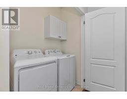 3135 EMPEROR DRIVE - 25