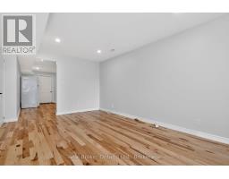 3135 EMPEROR DRIVE - 27