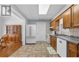 438 RUSSELL STREET - 12
