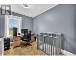 438 RUSSELL STREET - 18