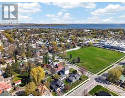 438 RUSSELL STREET - 22