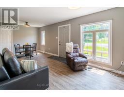 78 KING RD - 20