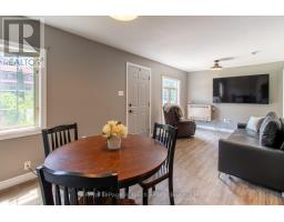 78 KING RD - 21