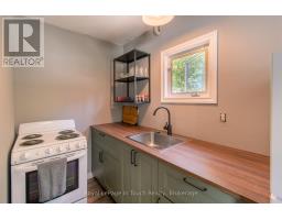 78 KING RD - 24