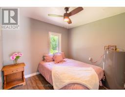 78 KING RD - 27