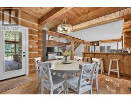 19 KINGFISHER CRESCENT - 11