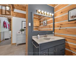 19 KINGFISHER CRESCENT - 17