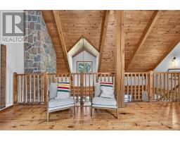 19 KINGFISHER CRESCENT - 20