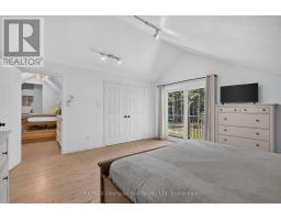 19 KINGFISHER CRESCENT - 22