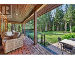 19 KINGFISHER CRESCENT - 31