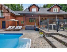 19 KINGFISHER CRESCENT - 34