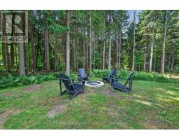 19 KINGFISHER CRESCENT - 36