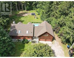 19 KINGFISHER CRESCENT - 40