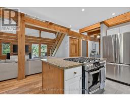 19 KINGFISHER CRESCENT - 9