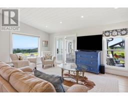 9263 91 COUNTY ROAD - 17