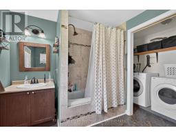 676 3RD AVENUE - 12
