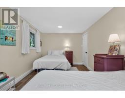 2141 CHAMPLAIN ROAD - 14