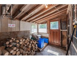 2141 CHAMPLAIN ROAD - 19