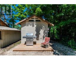 2141 CHAMPLAIN ROAD - 25