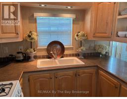 9 WHITE PINES TRAIL - 11