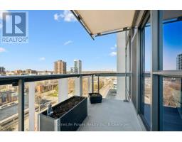 1201 - 1 HURONTARIO STREET - 32
