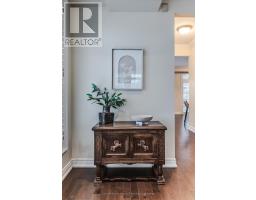 10 - 2061 MARIA STREET - 34
