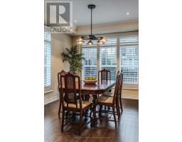 10 - 2061 MARIA STREET - 36