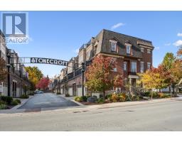 10 - 2061 MARIA STREET - 42