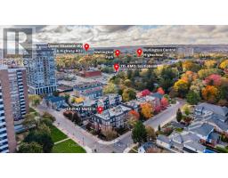 10 - 2061 MARIA STREET - 46