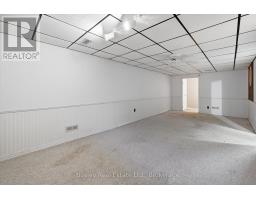 107 - 5475 LAKESHORE STREET - 36