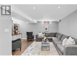4 BEARDMORE CRESCENT - 29