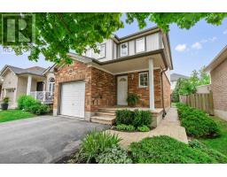 4 BEARDMORE CRESCENT - 3