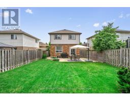 4 BEARDMORE CRESCENT - 36