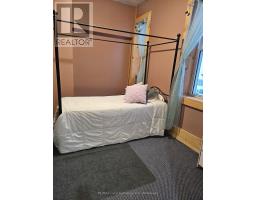 12 CLINTON STREET S - 14