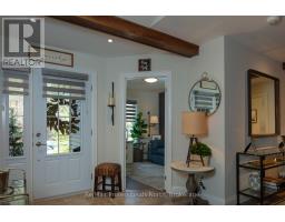 260 STEPHENSON 2 ROAD W - 9