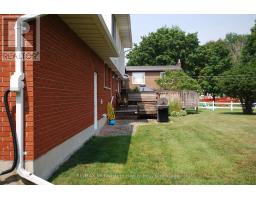 62 KING STREET N - 6