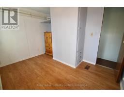 55 - 302694 DOUGLAS STREET - 19