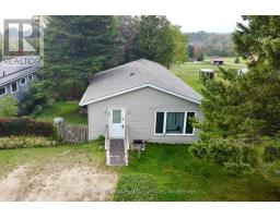 55 - 302694 DOUGLAS STREET - 9