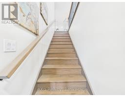 221130 GREY ROAD 9 - 10