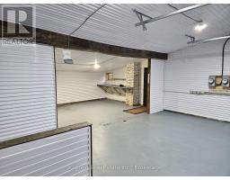 37063 AMBERLEY ROAD - 38