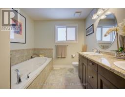29 JOHN STREET W - 22