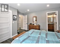 634341 ARTEMESIA GLENELG TOWNLINE - 17