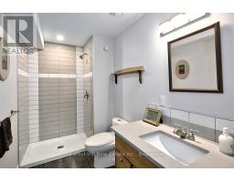 634341 ARTEMESIA GLENELG TOWNLINE - 26