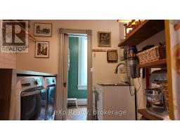 1337 BRUCE ROAD 15 - 17