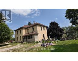 1337 BRUCE ROAD 15 - 36