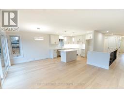 222 16TH AVENUE CRESCENT - 18