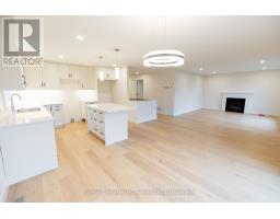 222 16TH AVENUE CRESCENT - 20