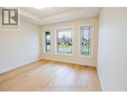 222 16TH AVENUE CRESCENT - 8