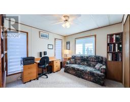 8 CREE LANE - 22