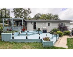 8 CREE LANE - 33